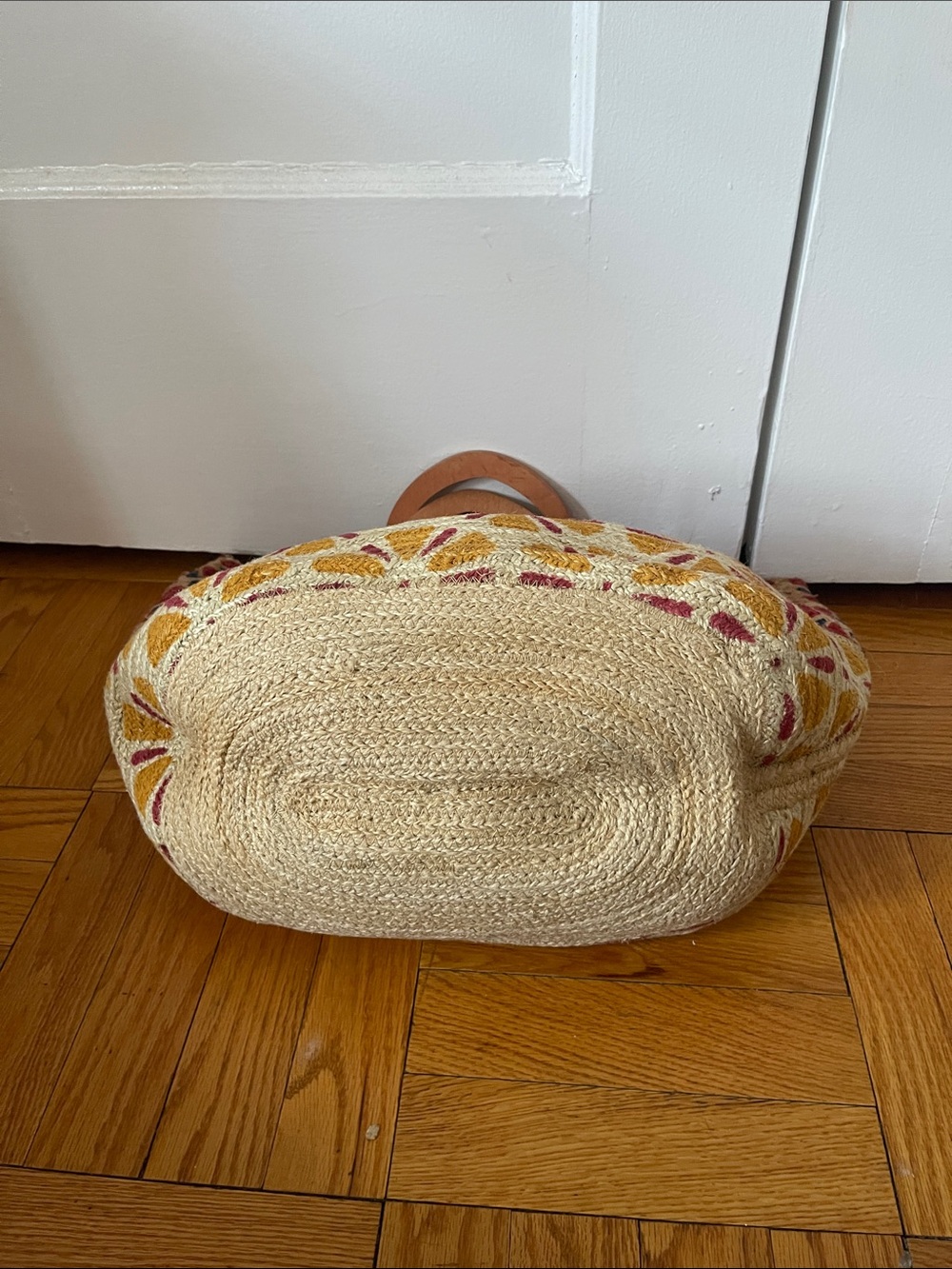 Antik Kraft Handwoven Floral Straw Raffia Jute Tote in Red, Mustard & Navy - Picture 9 of 11